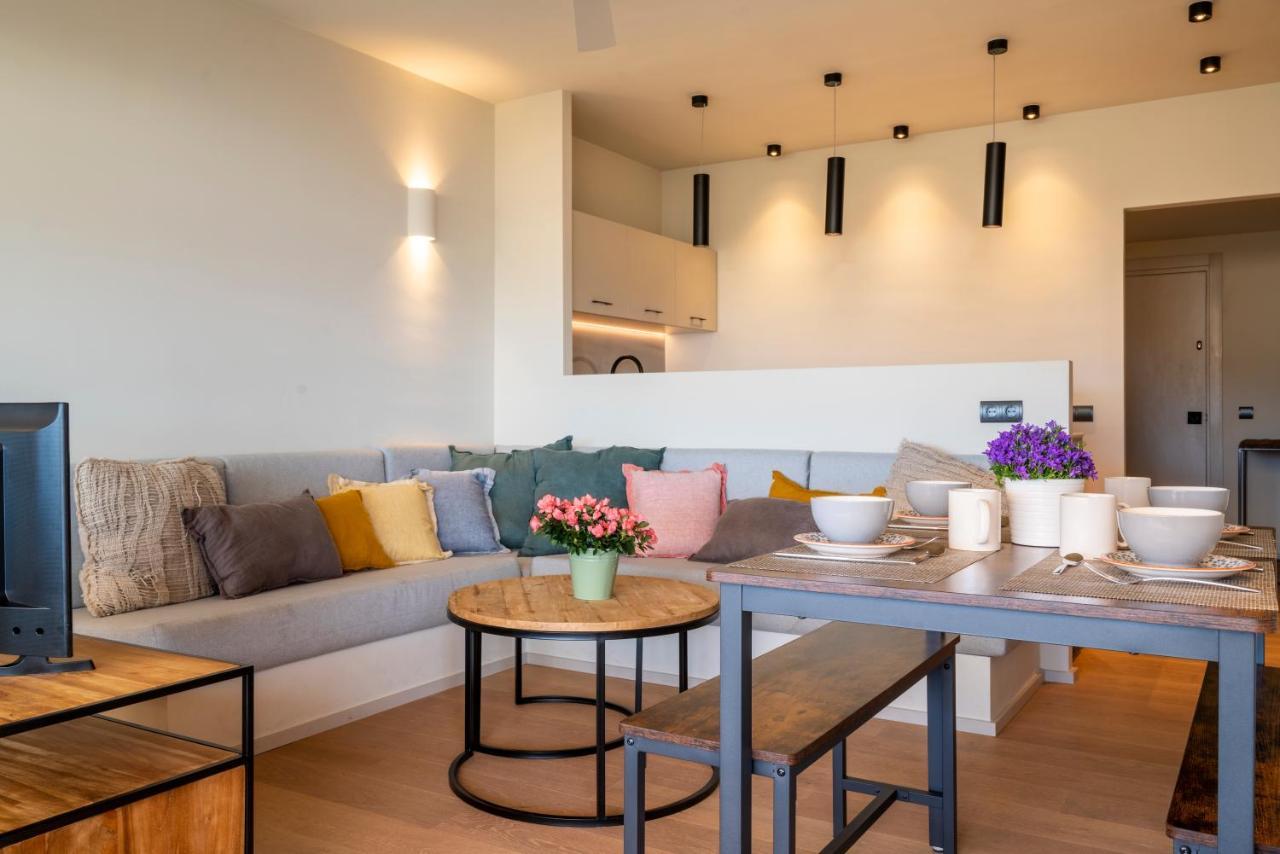 Alta House Apartments Sa Blava Begur Exterior photo